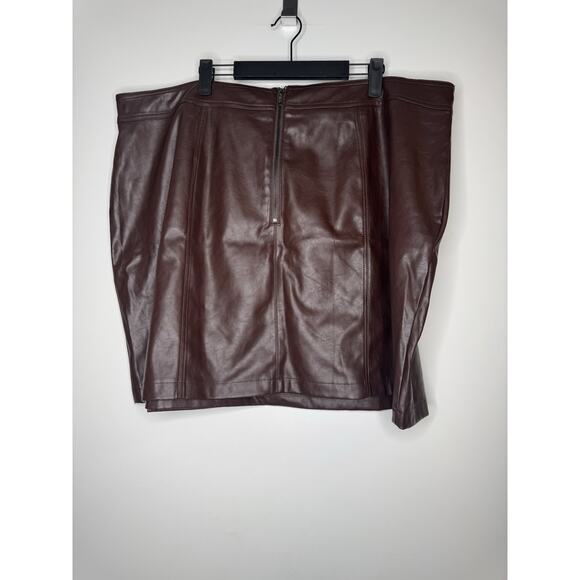 Kendall Kylie Plus Size Faux Leather Button Skirt Brown Size 3X New With Tags - Picture 7 of 12